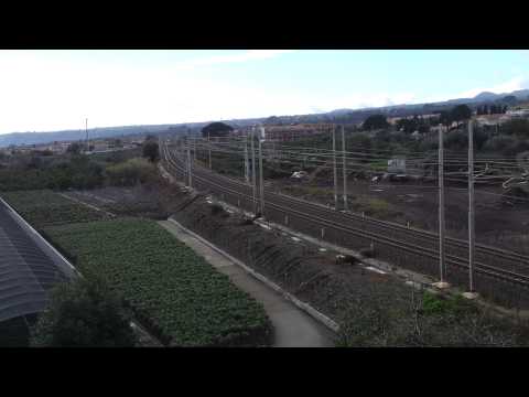 Transito treno IC 724 Siracusa-Roma T.ni fra Carruba e Giarre (linea Catania-Messina) 24/01/14