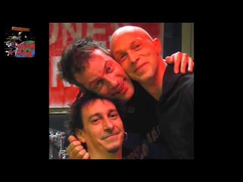 07 - Ratones Coloraos - La pocilga