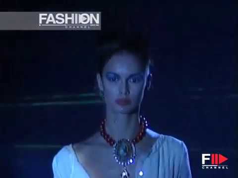 "Gai Mattiolo" Spring Summer 2002 Milan 4 of 5 pret a porter women by FashionChannel