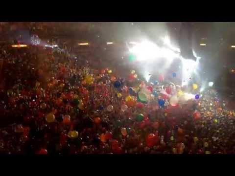 Auld Lang Syne - The Dogs - Phish - Miami, FL (12-31-14)