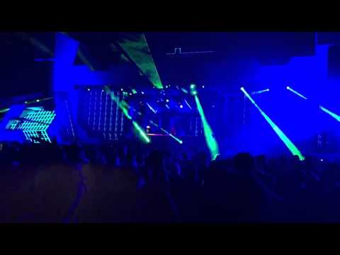 DC Breaks - Let it Roll 2015 (Voodoo People - Pendulum Remix)