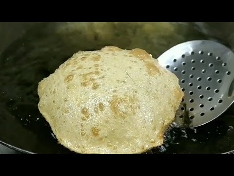 Chole Bhature (Spicy Chickpeas with Fluffy Fried Bread)