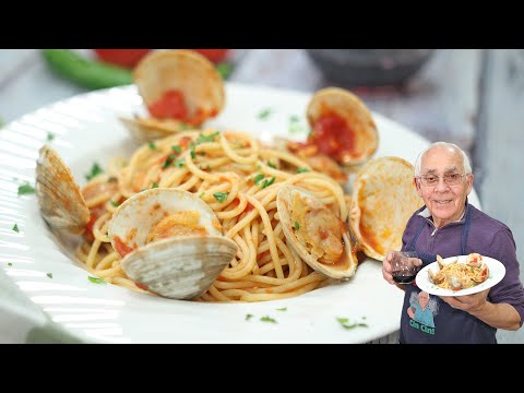 Pasta with Clams in Red Sauce