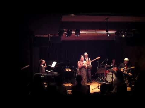 Waka Waku Jazz Band Live at Ten-Mado