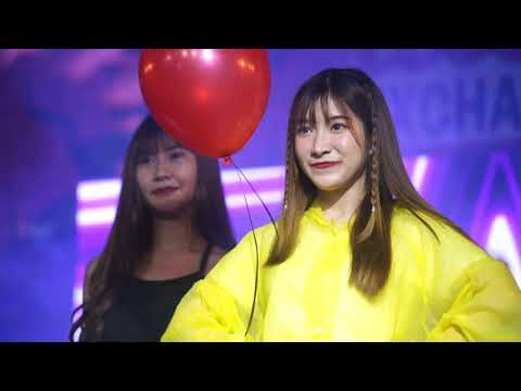 Cm Cafe ยูนิต Honey Toast และ Cheesy Pie ในงาน Idol Exchange