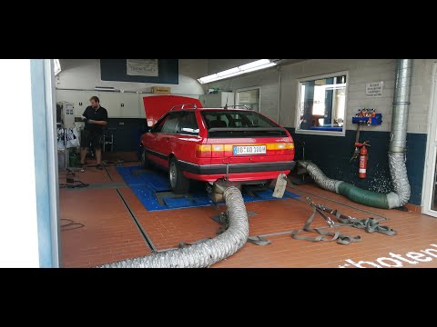 1990er Audi 100 Avant quattro (Typ 44, C3, 2.3) auf dem Allrad-Leistungsprüfstand
