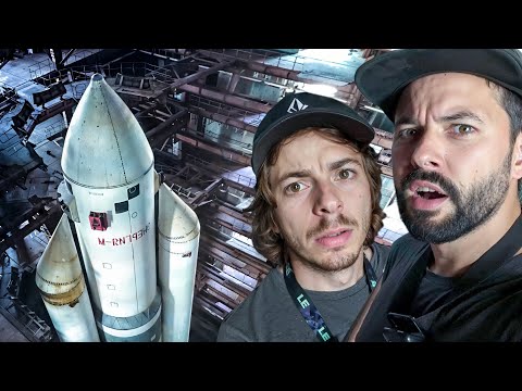 J'EXPLORE UNE BASE SPATIALE ABANDONNÉE ! (Baïkonour partie 2)