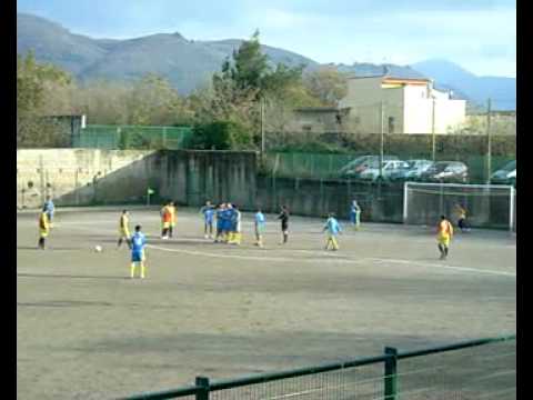 video real nola vs rinascita marzanese -punizione 2.avi