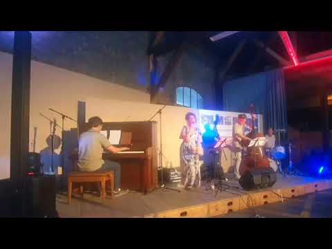 Hilli Billi (Les Reines Prochaines)   - Glarus Filmbühne, 9.8.2025