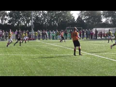 28 sept 2013 SCH'44 B1 - VV De Meern B2 com 1-3 Rainier is gegroeid..