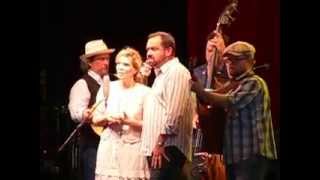 Alison Krauss & Union Station - Down to the River to Pray,  Your Long Journey