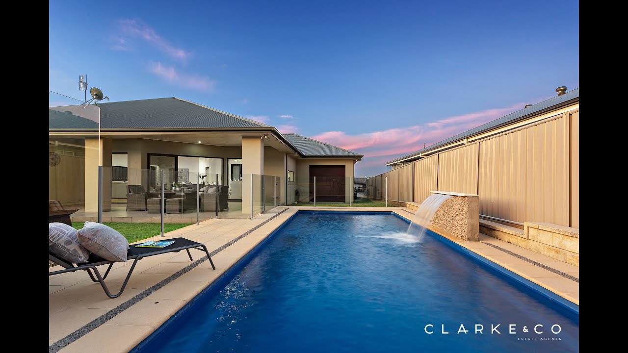 21 Pearse Crescent, Bolwarra Heights NSW 2320 House For Sale