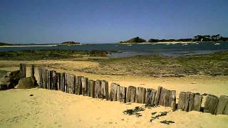 preview picture of video 'Carantec beach, Brittany, France - May 2012'