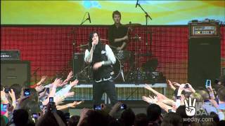 Stereos - Summer Girl - Live at We Day 2011