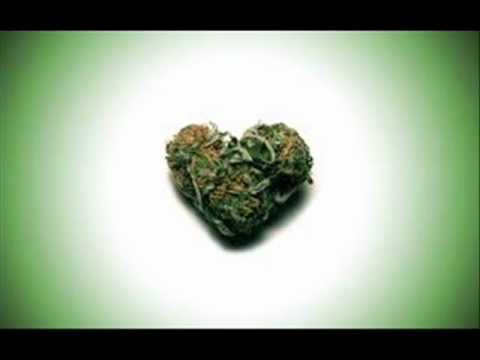 Mahiwagang Usok By:Aladama Town