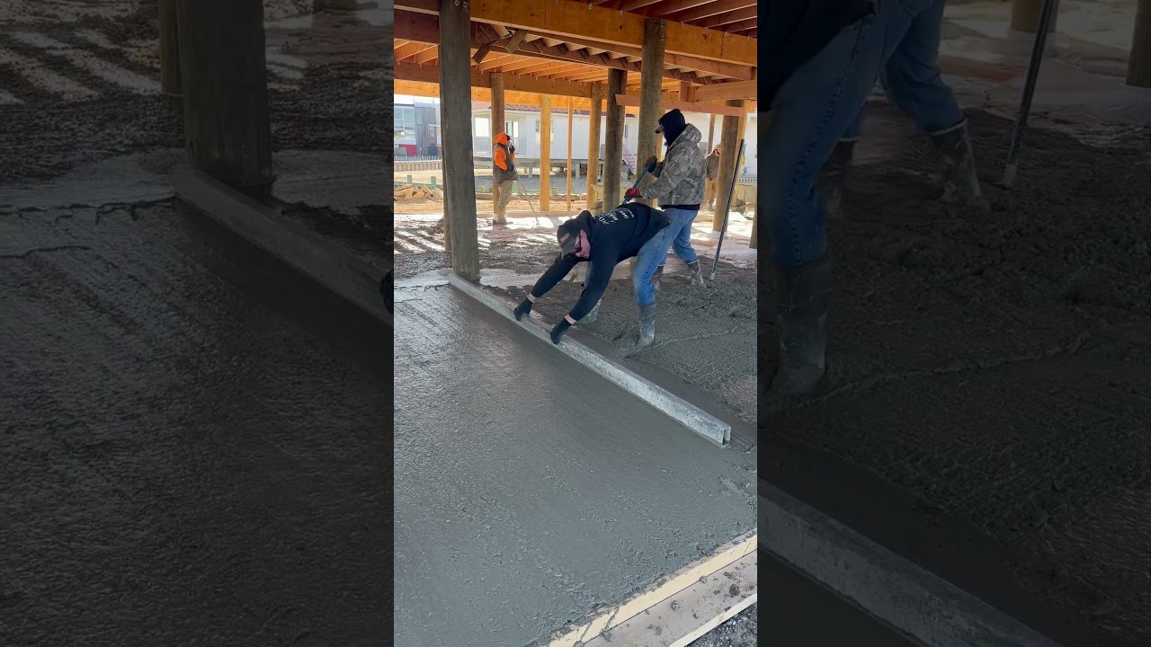 #concrete #concretelove #masonary #masonrywork #concreteslab