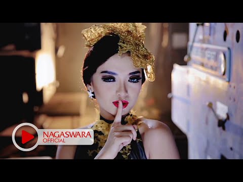 Zaskia - Cukup 1 Menit (Official Music Video NAGASWARA) #music