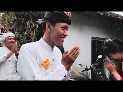 Rangkaian Prosesi “Memandik” by Kelompok 1 XIIC3 