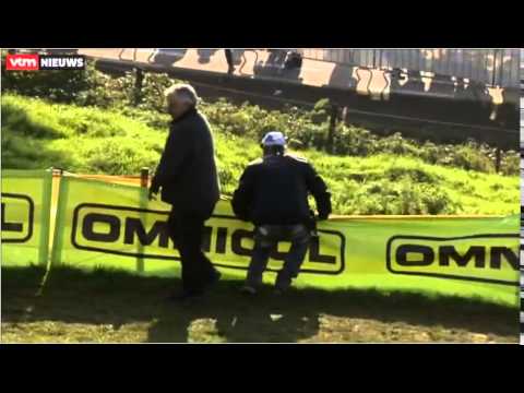 Schouderklopje GP Mario De Clercq  (VTM)