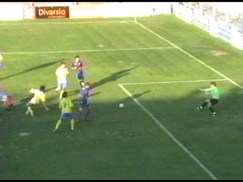 Lauri al palo (Extremadura UD 1-0 SP Villafranca)