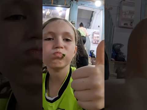 Crispy & Spicy Papdi Chaat in Nepal! 🇳🇵🔥 A Flavor Explosion!