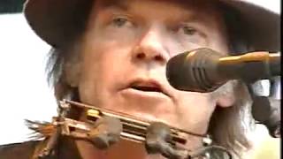 Neil Young - Daddy Went Walkin&#39;