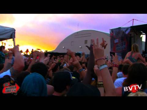 3OH!3 - "My First Kiss (Feat. Ke$ha)" Live in HD! at Warped Tour 2010