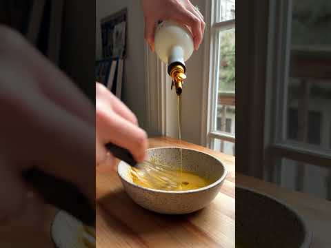 Baked Kale Salad with Brussels Sprouts, Honey Mustard & Green Apple 💚