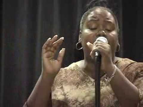 Kendra Glenn Sings 