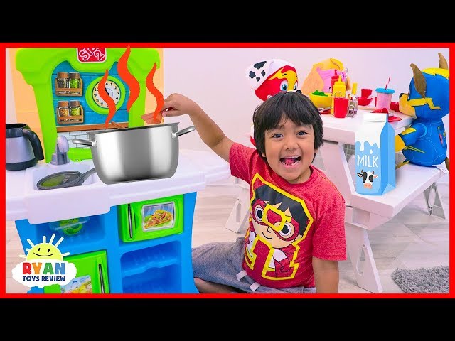 ryan's world kitchen