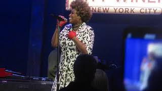 Macy Gray &quot;I Try&quot; at City Winery (NYC) Saturday October 14, 2023 (First Show)