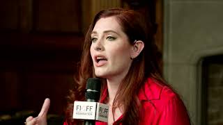 Mandy Harvey and Hearing-Impaired Students Deliver Inspiring Music Performance with Sign Language