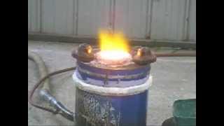 How to build a small cast iron melting furnace