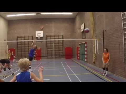 Volley Tilburg Dames 2 bouwt aan een nieuw seizoen