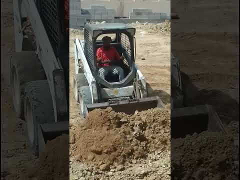 bobcat s450 skid steer #bobcat #skidsteer #construction #heavyequipment #shorts