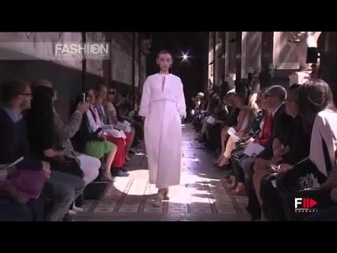 CHRISTOPHE JOSSE Autumn Winter 2013 2014 Haute Couture Paris by Fashion Channel
