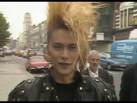 small excerpt of Atsushi Sakurai in London for BUCK-TICK’s recording of TABOO (English sub)