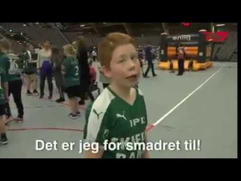 [DK] Nu behøver du altså ikke interviewe mig mere, det jeg for smadret til!