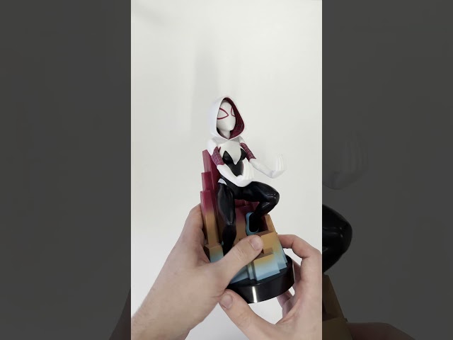 Vídeo relacionado con Cableguys Marvel Venom Soporte Mando y Movil - Figuras Soporte para movil y Mando, Compatible con Xbox, PlayStation y la mayoría de mandos estándar, Accesorios Escritorio Gaming