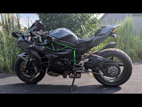 Kawasaki H2 and Kawasaki H2 SX - The Differences Explained