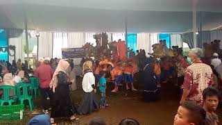 Download lagu oray welang~ medley peuyeum Bandung voc.teh Indi --sisingaan Maman group mp3 Download lagu oray welang~ medley peuyeum Bandung voc.teh Indi --sisingaan Maman group mp3