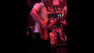 Resistor - Shoot the Mariner (Live @ Frog and Peach)