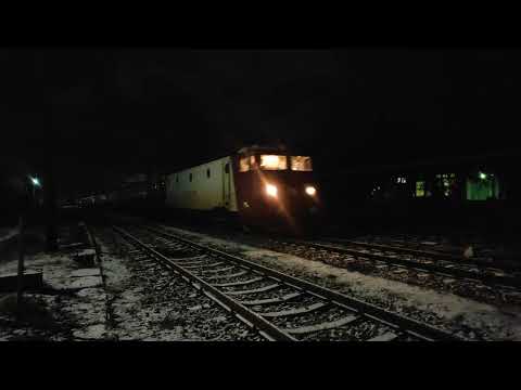Tren IR1831 Timisoara Nord - Iasi pleaca din statia Suceava cu EA925 a depoului Cluj - 22.01.2022
