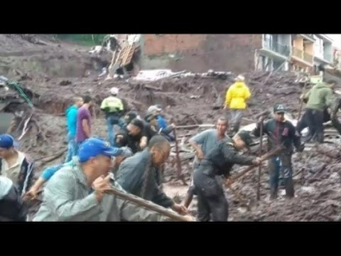 Video: Aumenta a 16 la cifra de muertos por aludes en Colombia