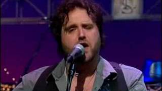 Randy Houser sings &quot;Anything Goes&quot; HQ