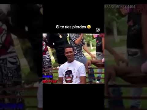 El lobo Vs MR Muaks #freestyle #freestyledominicano #humor #ñitofreestylerd #shorts