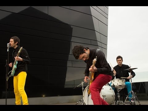 Velouria - Nosquiero (Videoclip)