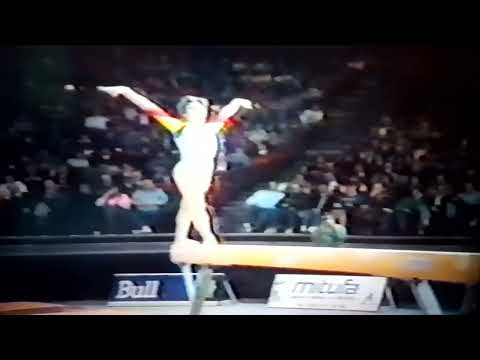 Gabriela Gheorghe on BB exercise 1989 Gym Gala
