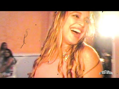 Forrozando a noite toda,   ninguém fica parado!