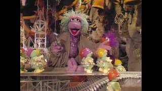 Fraggle Rock: Doozer Gong/Worthless Coward